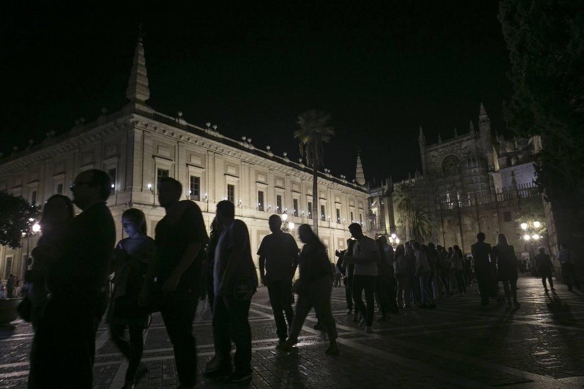 Las calles del centro histórico estuvieron muy animadas durante la Noche en blanco