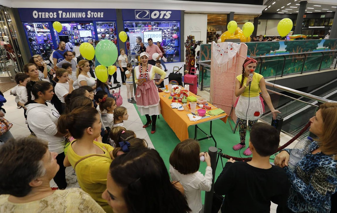 Exitosa primera «Shopping Night» de La Sierra, en imágenes