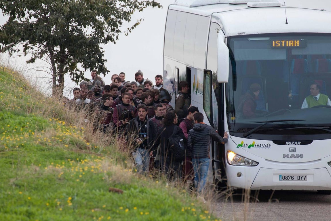 Estampas del rodaje de «Juego de Tronos» en el Castillo de Almodóvar