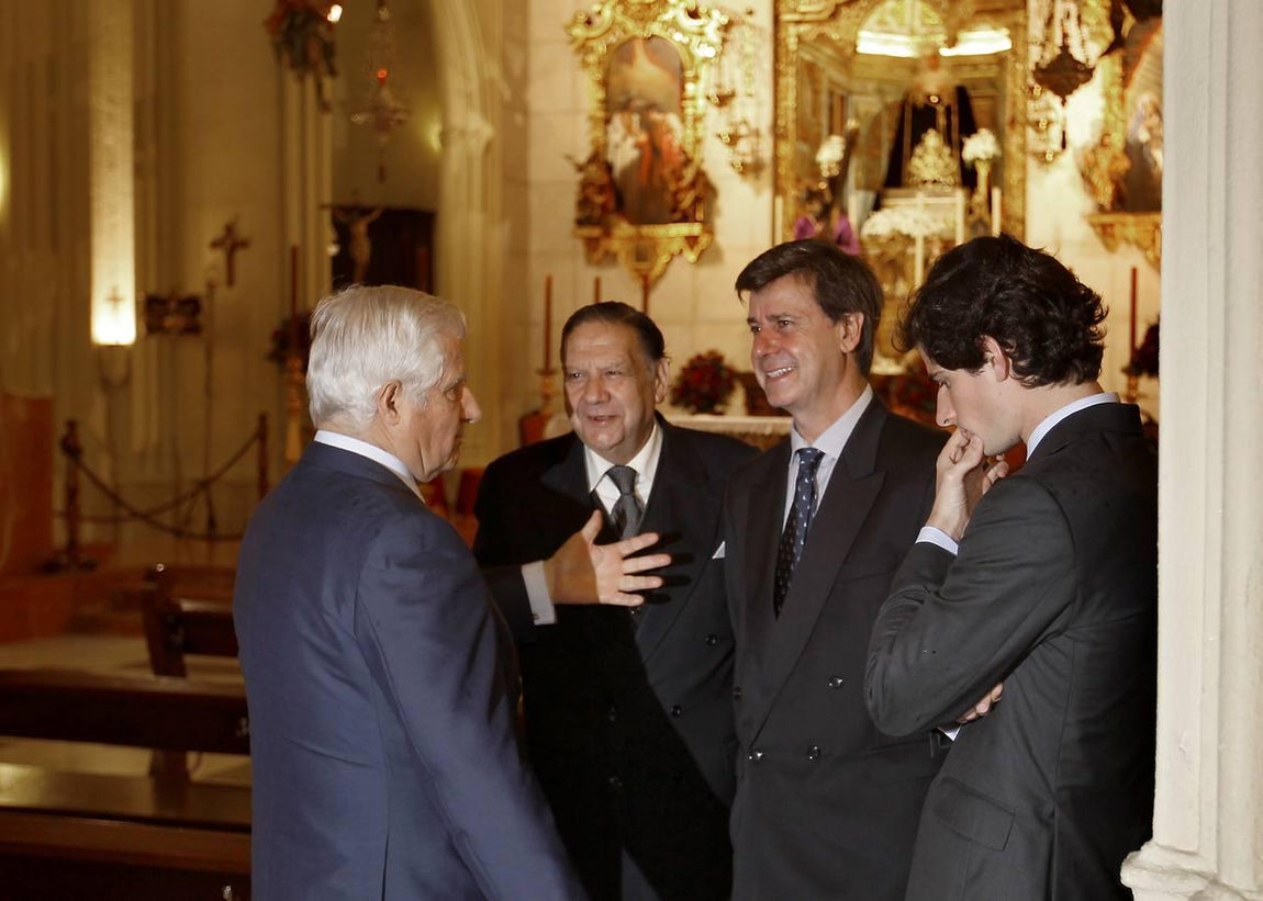 Misa en recuerdo de la duquesa de Alba, en imágenes