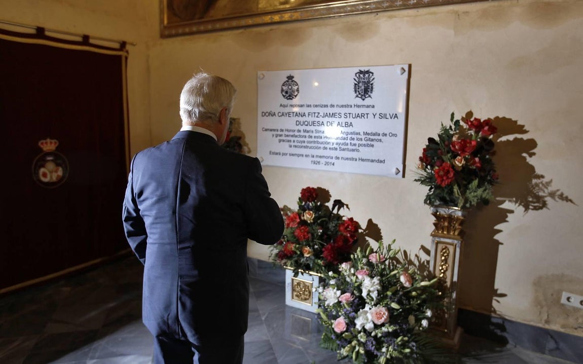 Misa en recuerdo de la duquesa de Alba, en imágenes