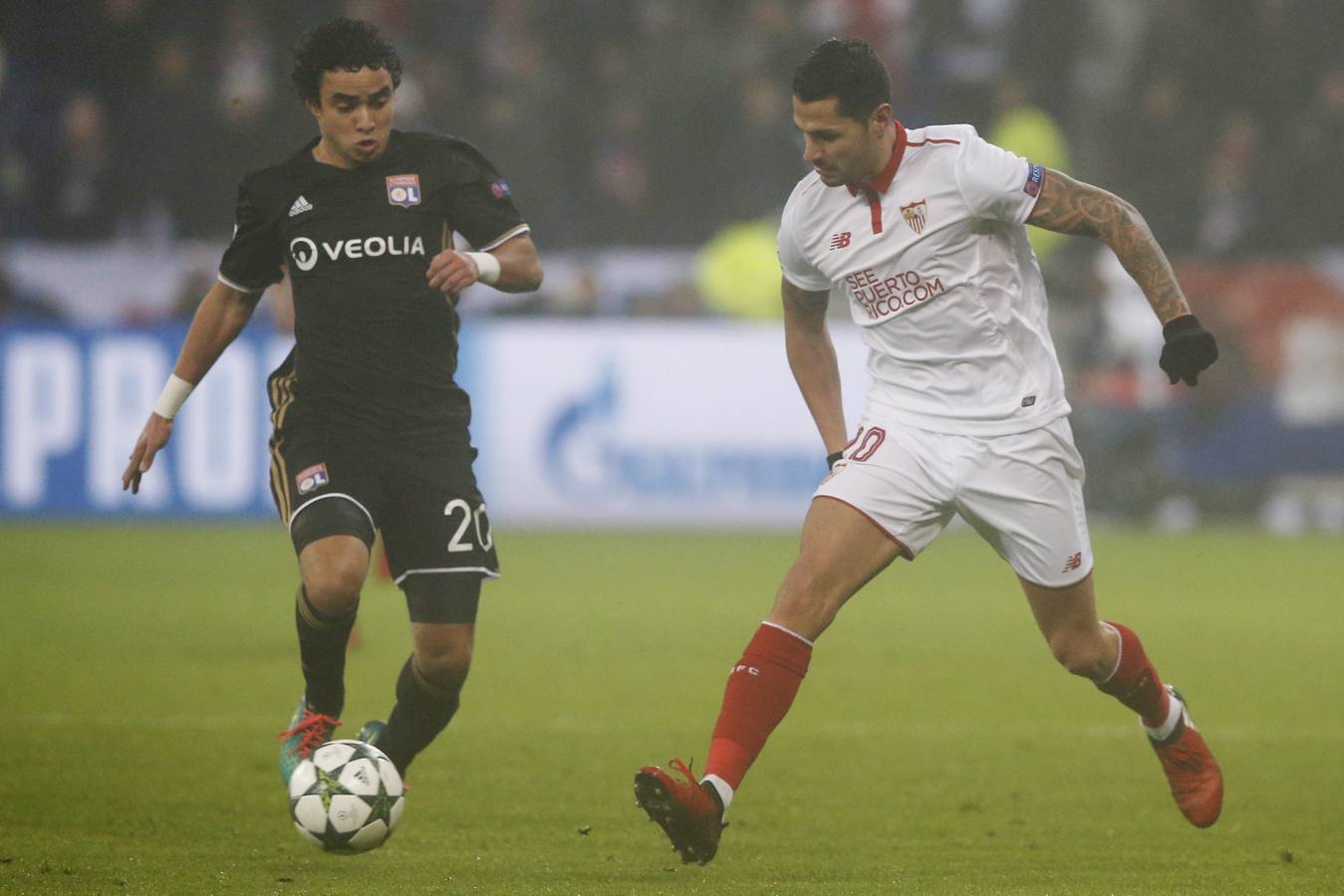 El Sevilla FC empata a cero ante el Lyon y termina segundo en la fase de grupos de la Champions League