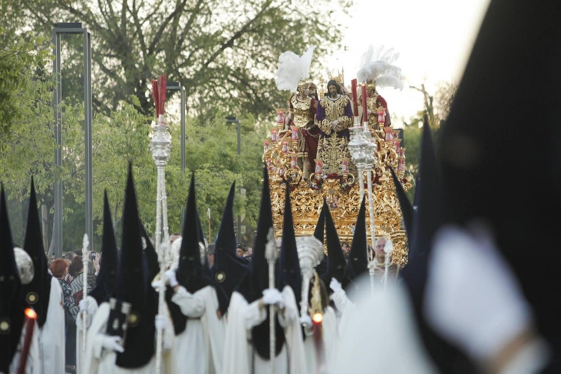 Las fotos de la hermandad de la Estrella el Lunes Santo de la Semana Santa de Córdoba 2017