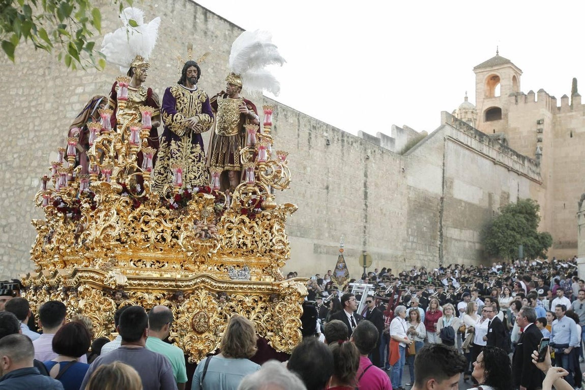 Las fotos de la hermandad de la Estrella el Lunes Santo de la Semana Santa de Córdoba 2017
