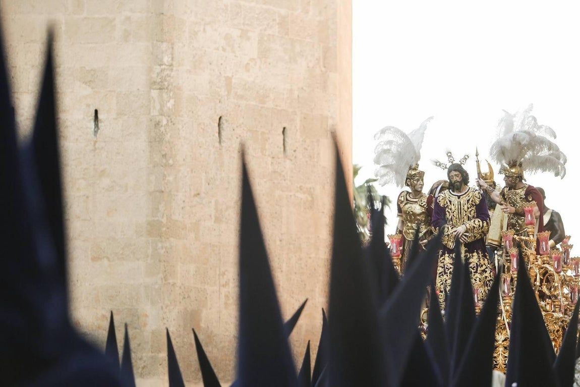 Las fotos de la hermandad de la Estrella el Lunes Santo de la Semana Santa de Córdoba 2017