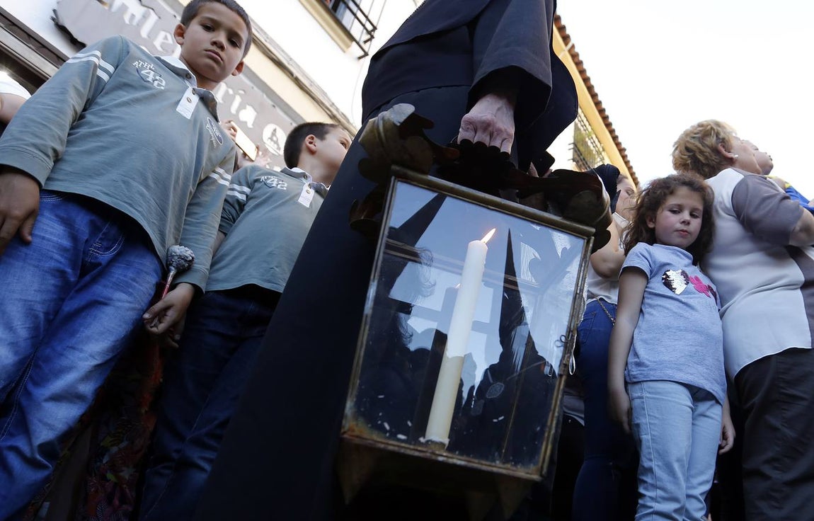 Las fotos de la hermandad de Ánimas, el Lunes Santo de la Semana Santa de Córdoba 2017