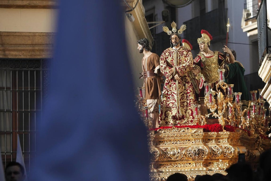 Las fotos de la hermandad de la Sentencia el Lunes Santo en la Semana Santa de Córdoba 2017