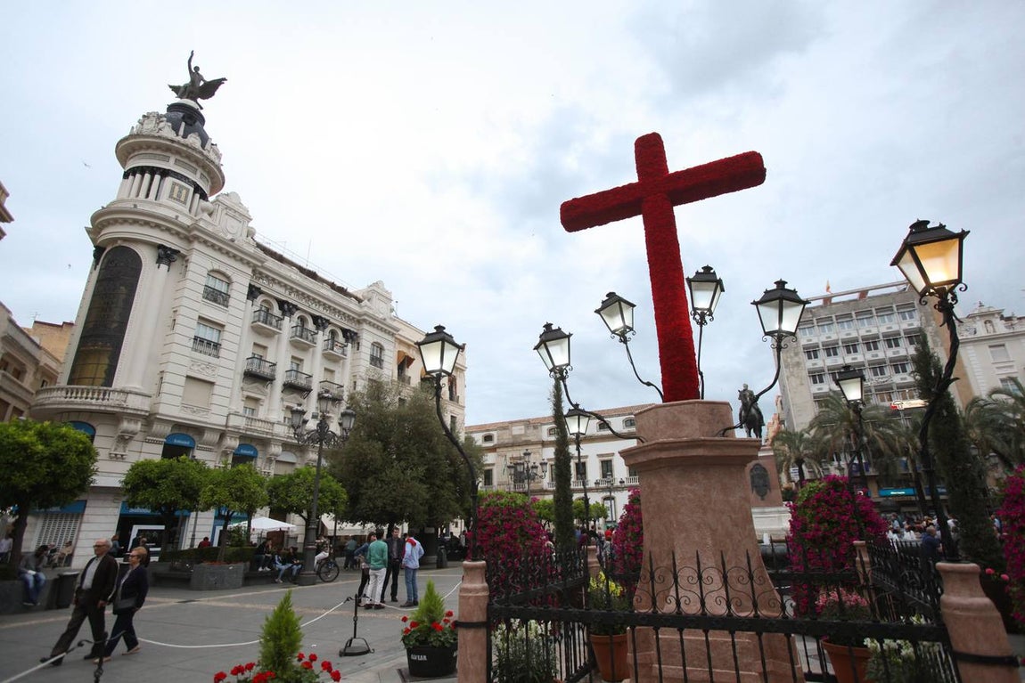 En imágenes, el primer día de las Cruces de Mayo de Córdoba 2017