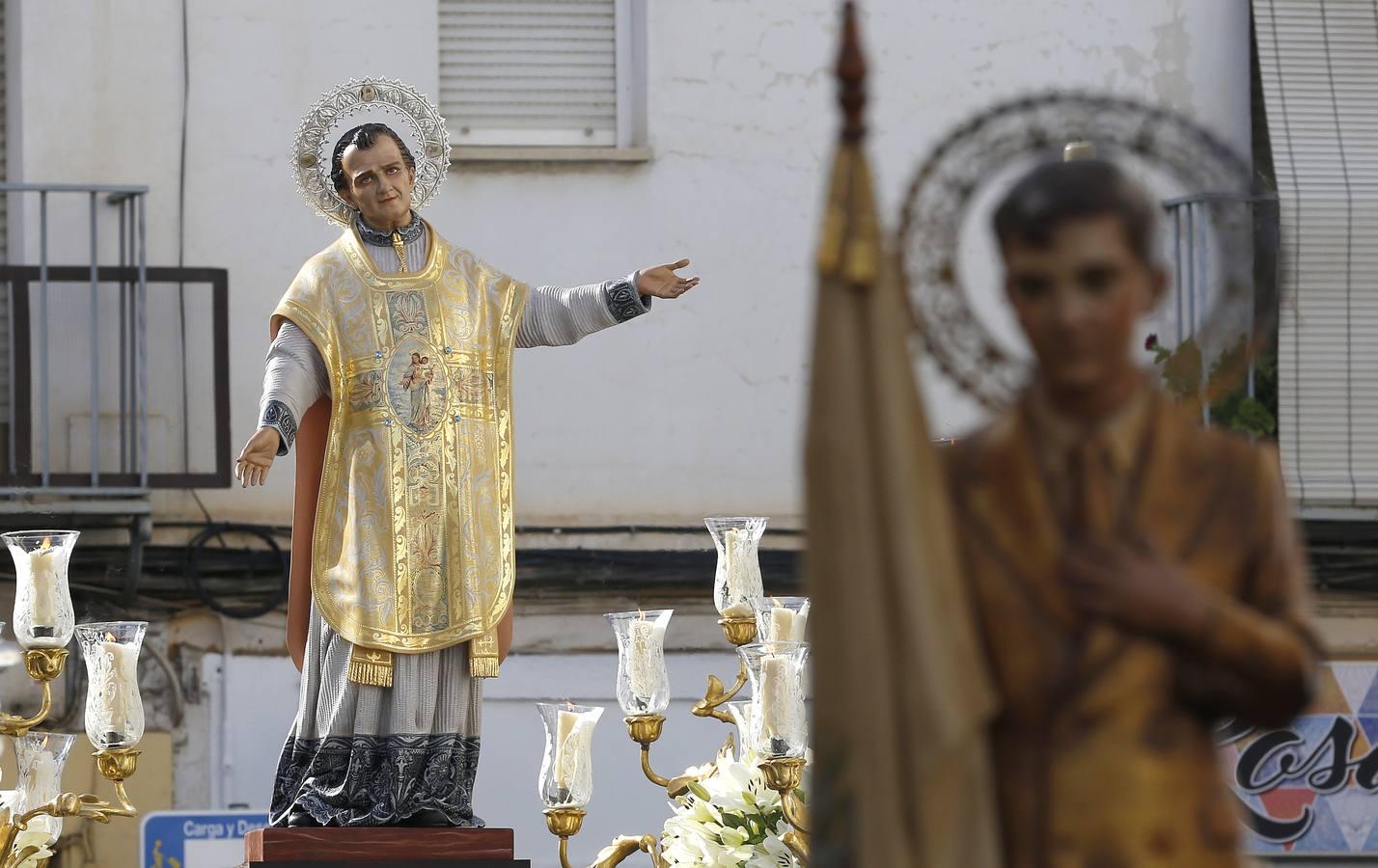 La procesión de María Auxiliadora de Córdoba, en imágenes