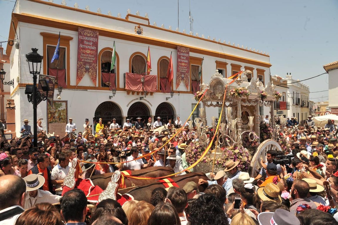 La carreta de La Puebla llegando a Villamanrique