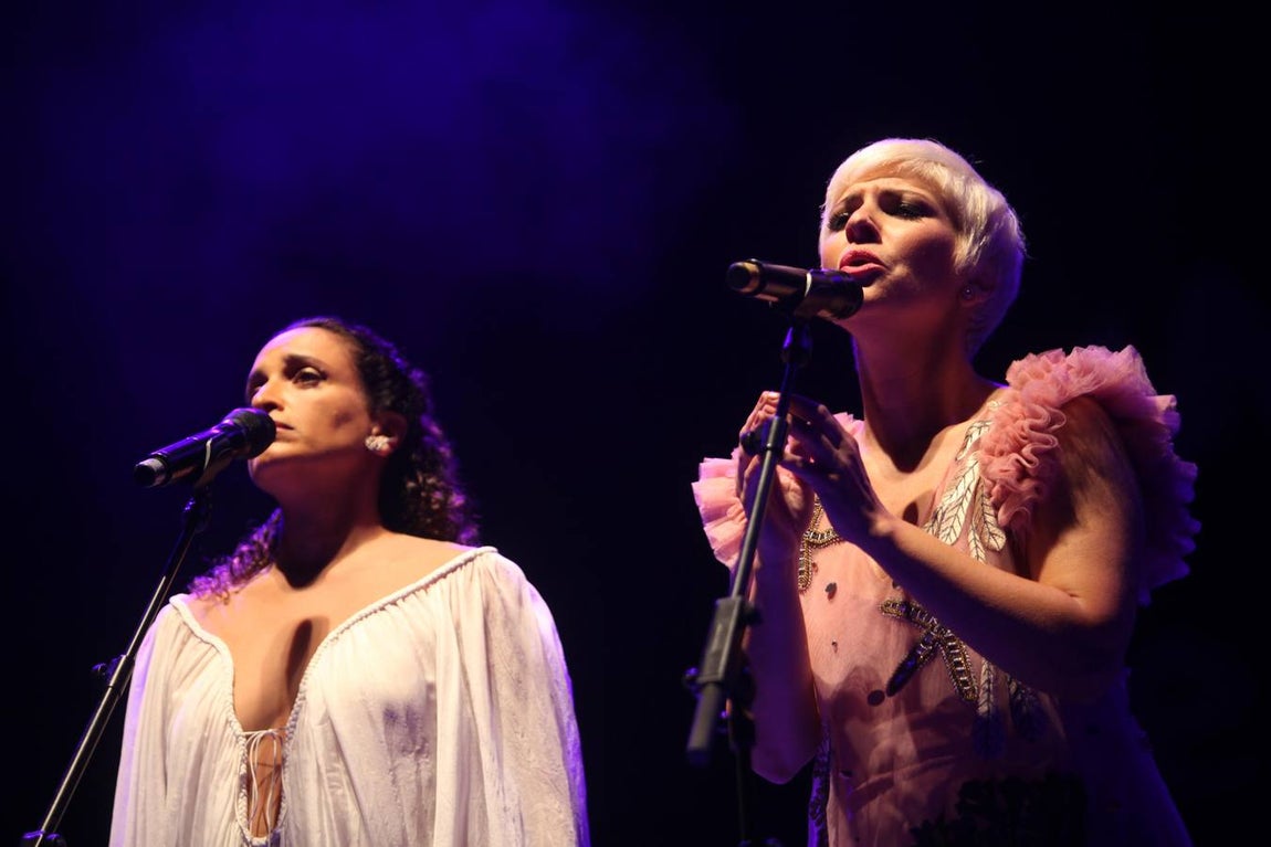 Las actuaciones de Pasión Vega y Noa y el Ballet Flamenco de Andalucía, en imágenes