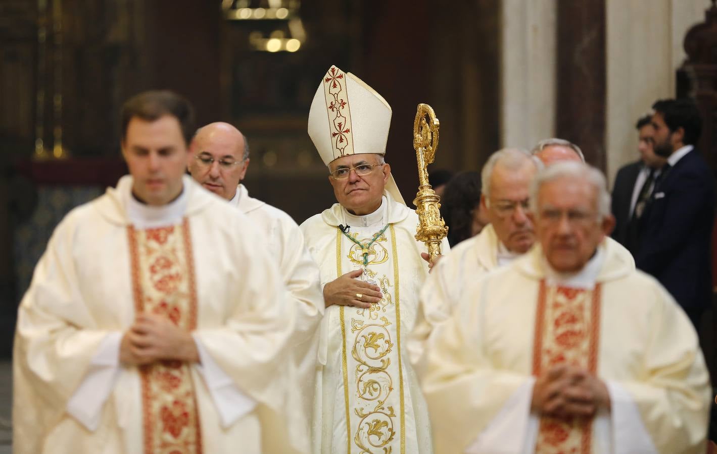 La procesión de la Virgen de la Fuensanta de Córdoba, en imágenes