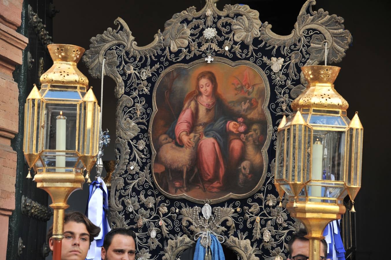 Galería de la procesión de la Pastora de Santa Marina