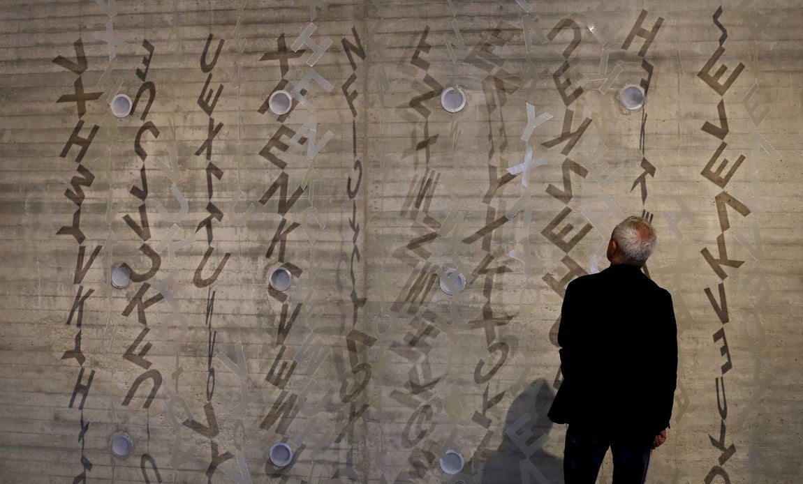 Un paseo en imágenes por la exposición de poesía experimental del C3A de Córdoba