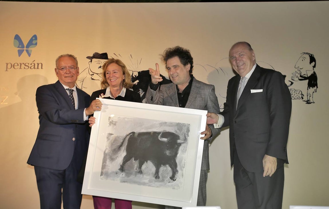 La entrega a Andrés Calamaro del Premio Taurino Manuel Ramírez, en imágenes (I)