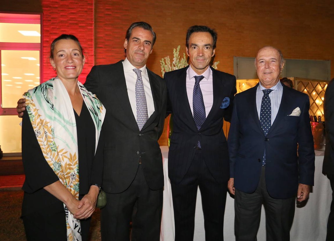 La entrega a Andrés Calamaro del Premio Taurino Manuel Ramírez, en imágenes (...y II)