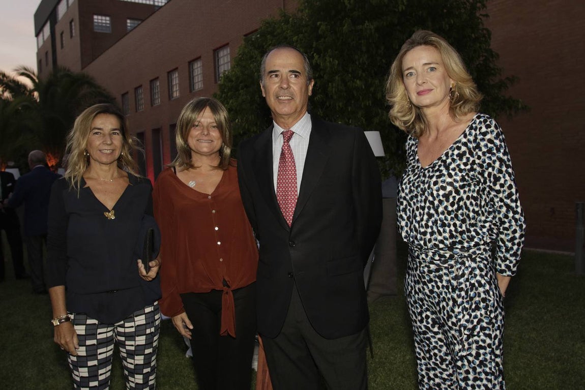 La entrega a Andrés Calamaro del Premio Taurino Manuel Ramírez, en imágenes (...y II)