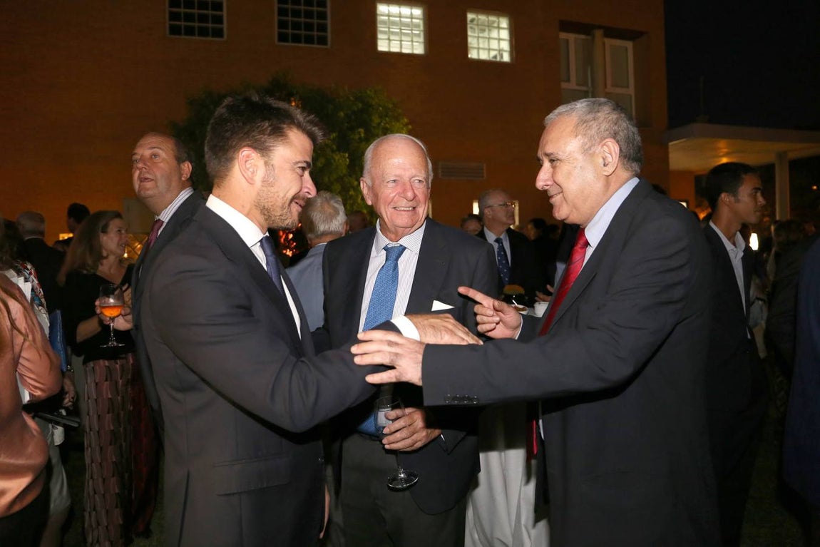 La entrega a Andrés Calamaro del Premio Taurino Manuel Ramírez, en imágenes (I)