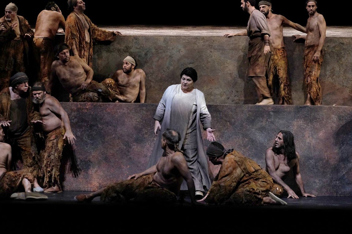 En imágenes, los últimos preparativos de «Fidelio» en el Maestranza