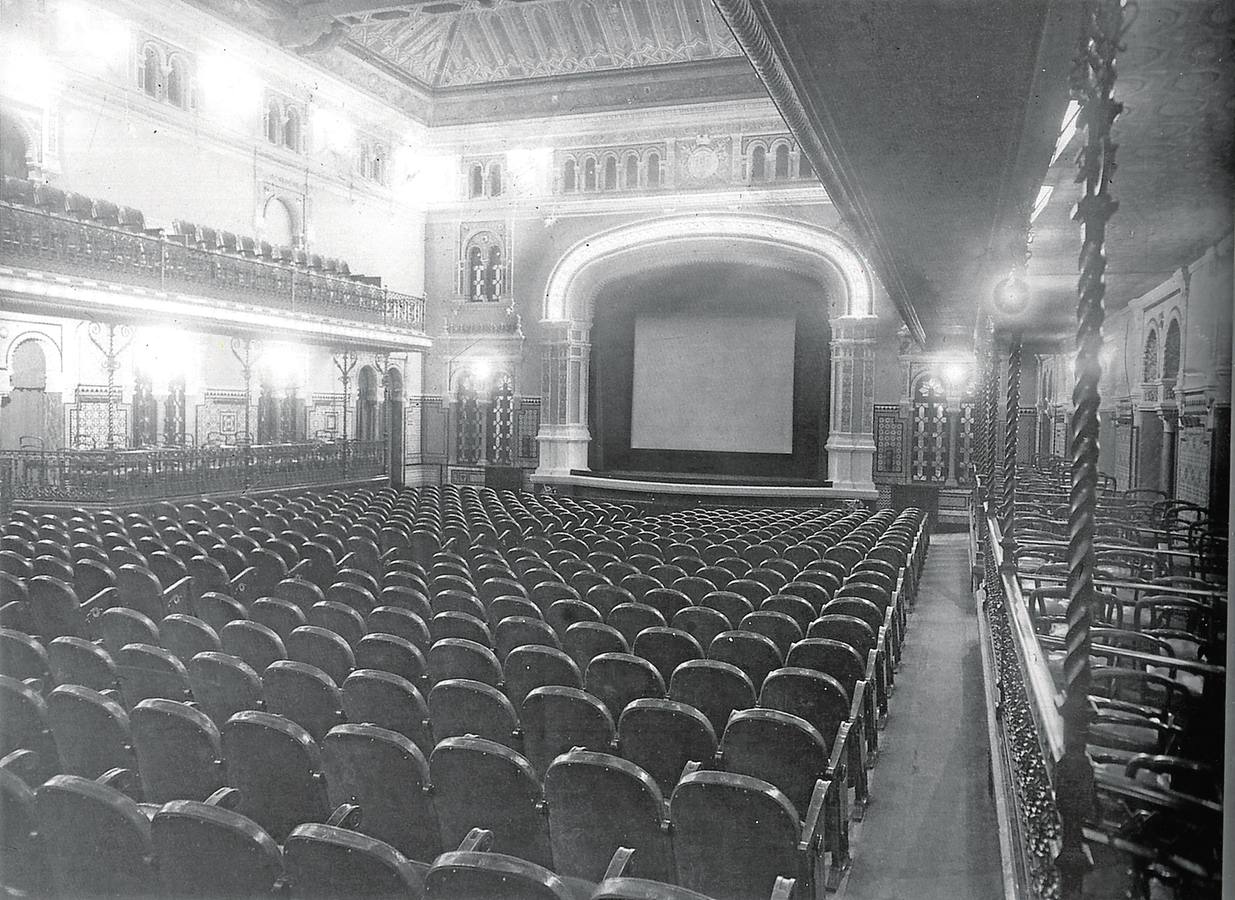El Cine Lloréns fue construido entre 1913 y 1915