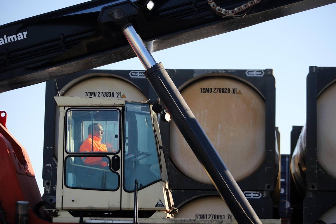 El parque logístico de El Higuerón de Córdoba, en imágenes