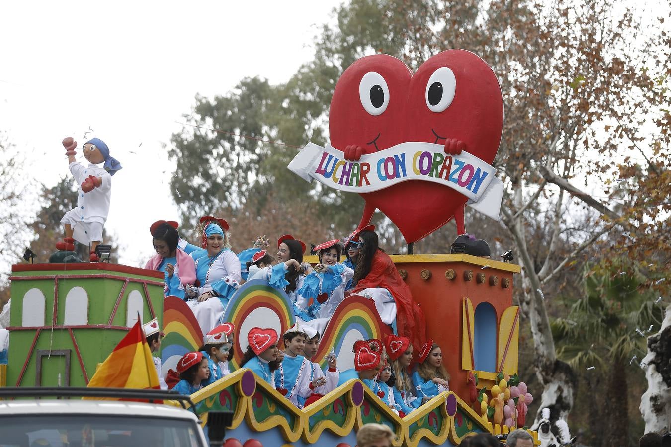 Fotogalería: Ilusión y caramelos en Sevilla