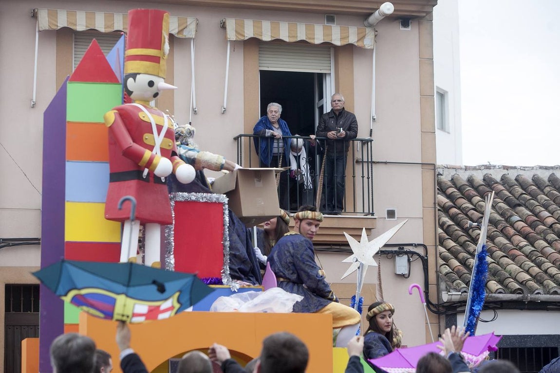 Las mejores imágenes de la Cabalgata de Reyes Magos en Córdoba