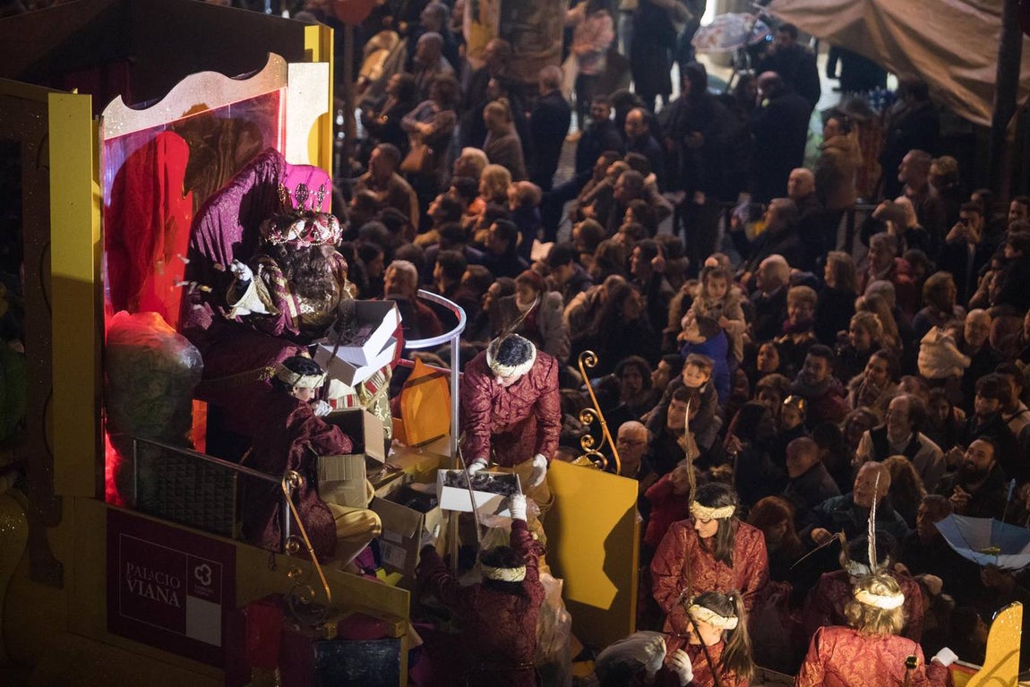 Las mejores imágenes de la Cabalgata de Reyes Magos en Córdoba