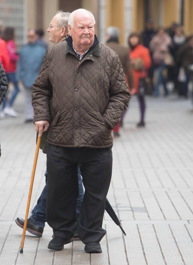 El funeral de Pepe el de El Caballo Rojo, en imágenes