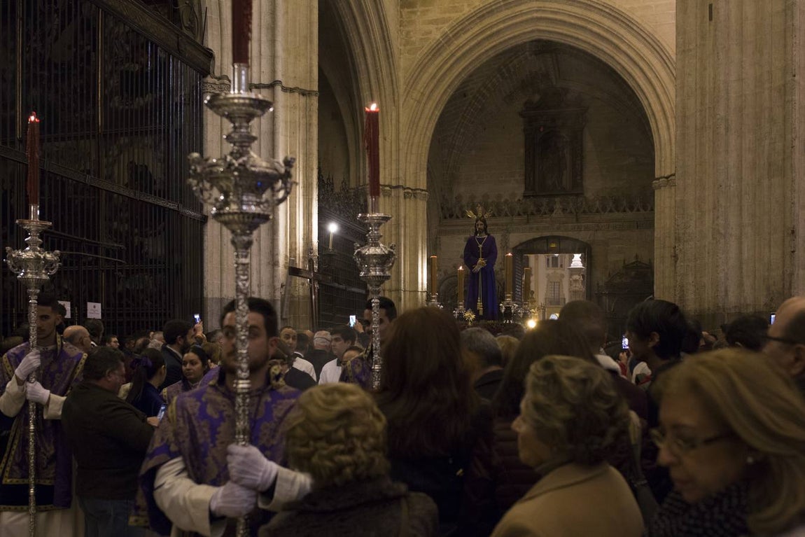 El Vía Crucis del Cautivo de Torreblanca, en imágenes