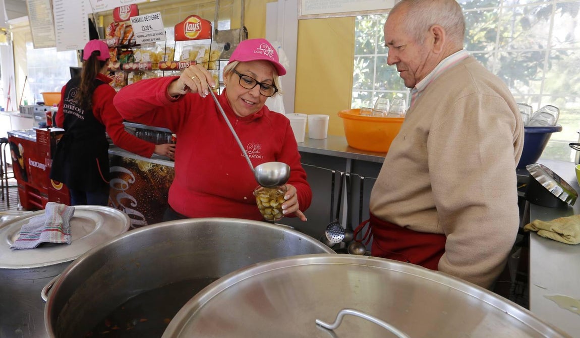 La nueva temporada de caracoles en Córdoba, en imágenes