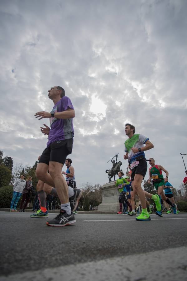 ¿Has corrido el Maratón de Sevilla? ¡Búscate aquí!