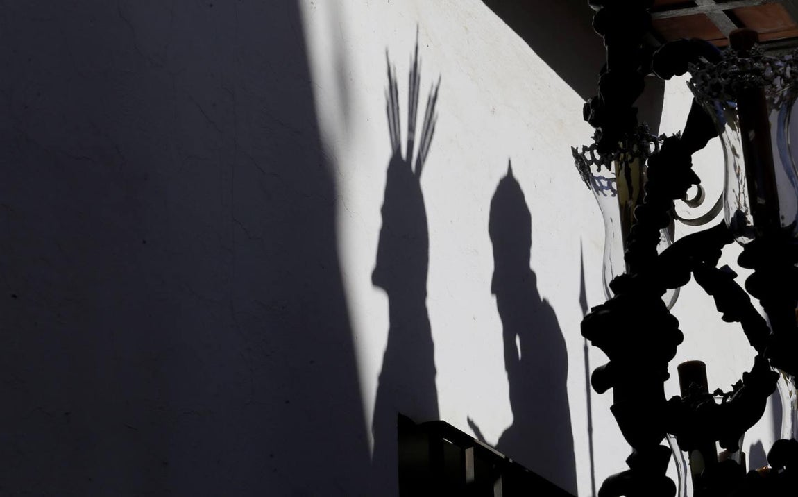 La procesión del Perdón de la Semana Santa de Córdoba, en imágenes