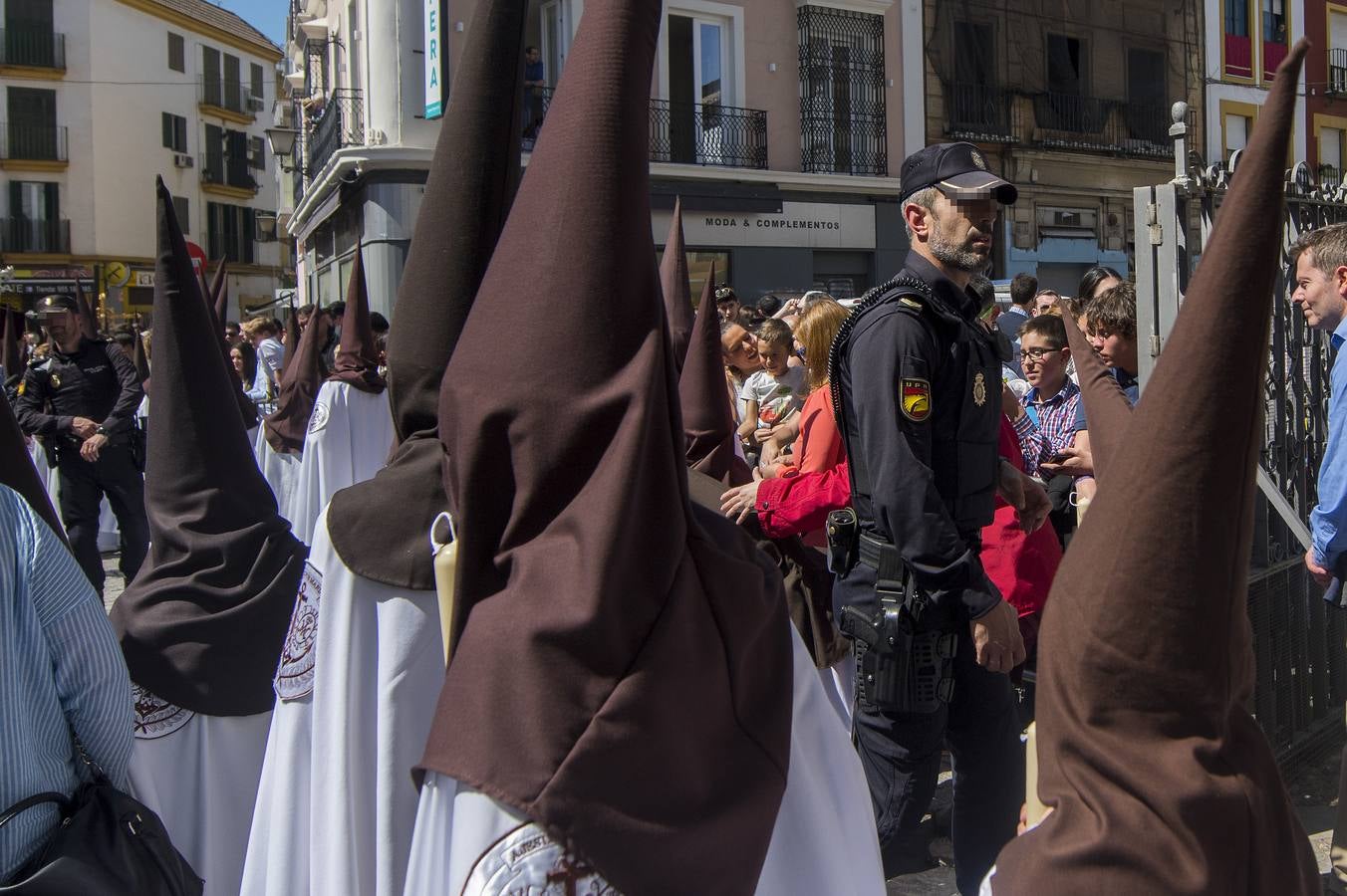 En fotos, El Carmen y su devoción marinera en la Semana Santa de Sevilla de 2018