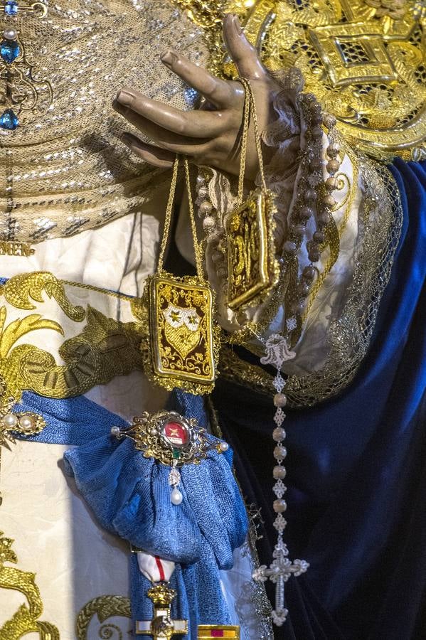En fotos, El Carmen y su devoción marinera en la Semana Santa de Sevilla de 2018