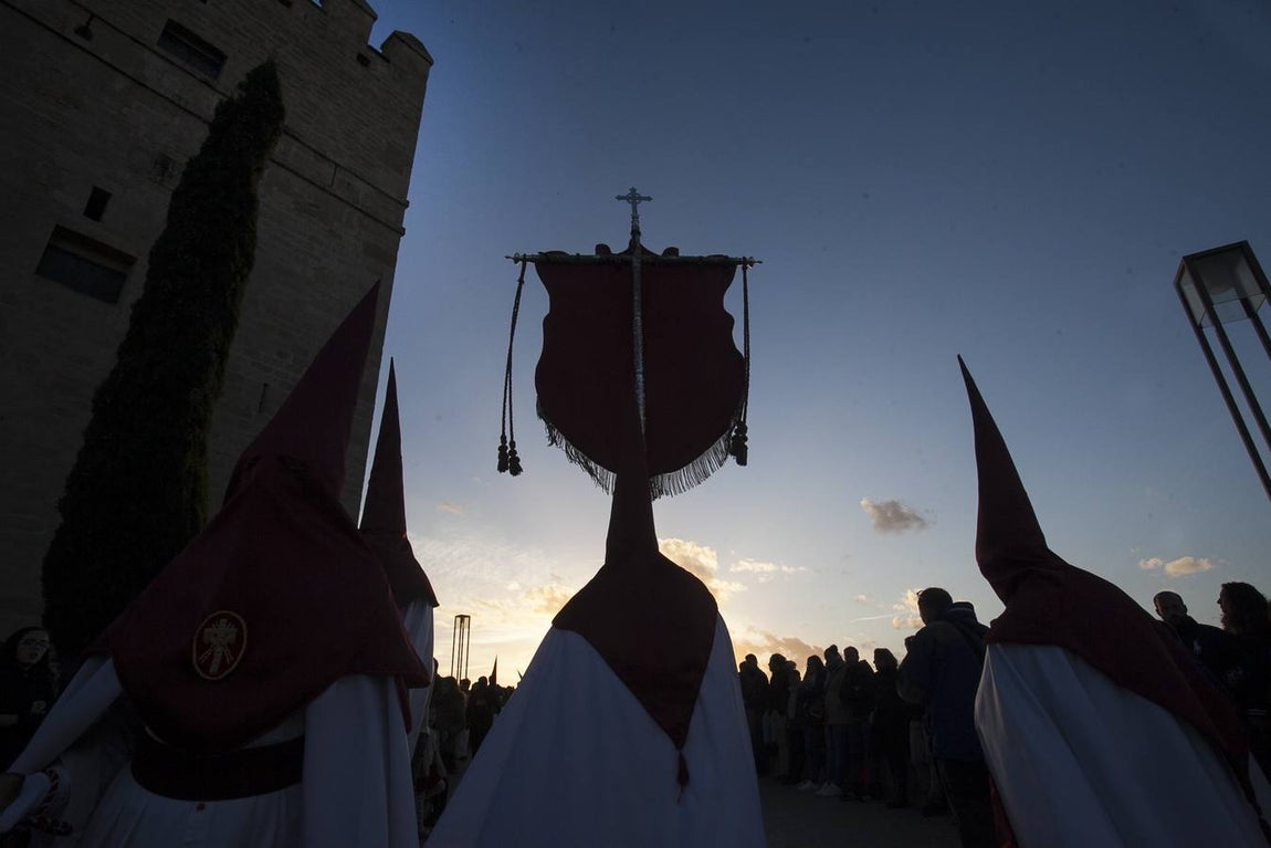 La cofradía del Descendimiento de Córdoba, en imágenes