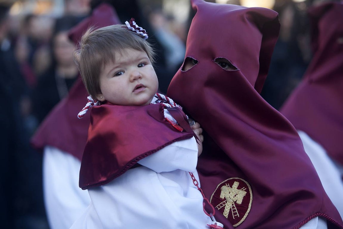 La cofradía del Descendimiento de Córdoba, en imágenes