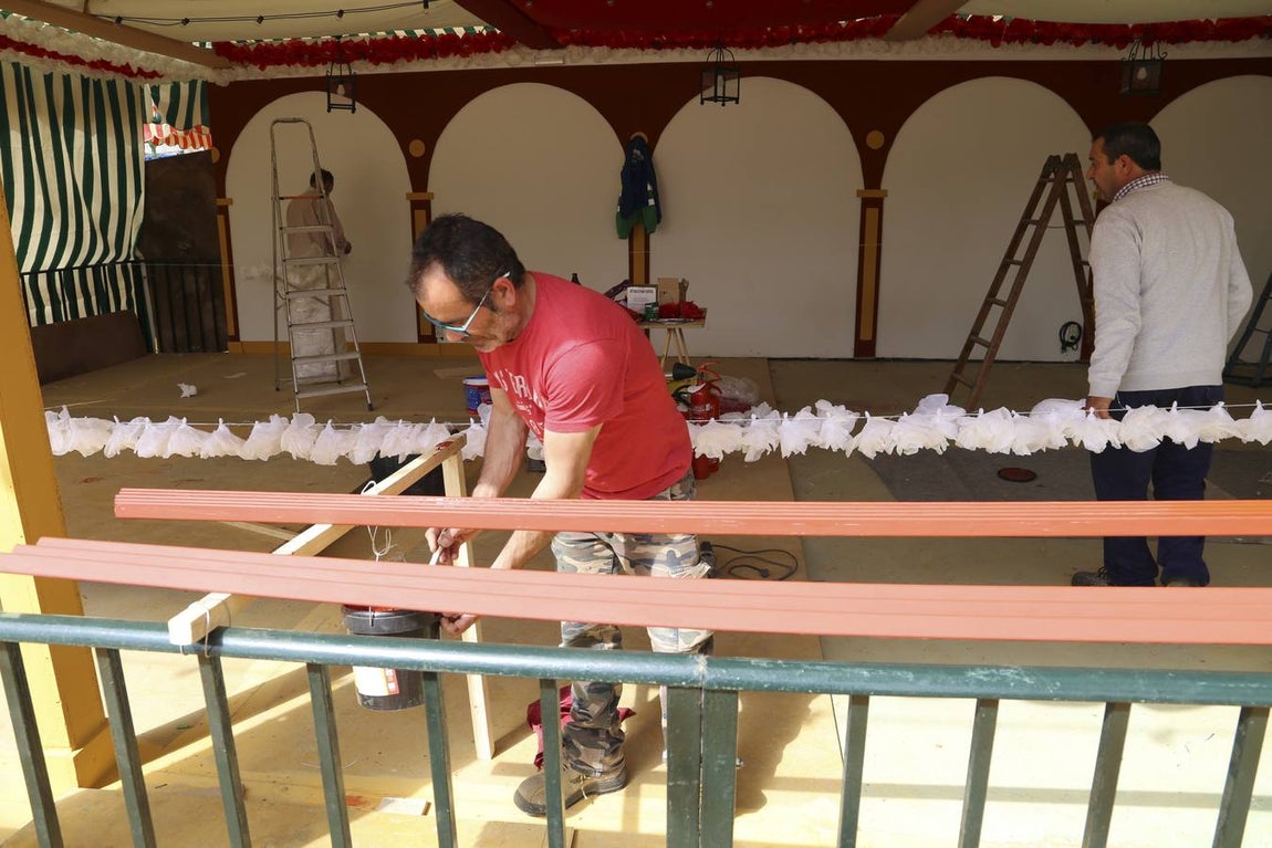 El Real de la Feria va cobrando vida