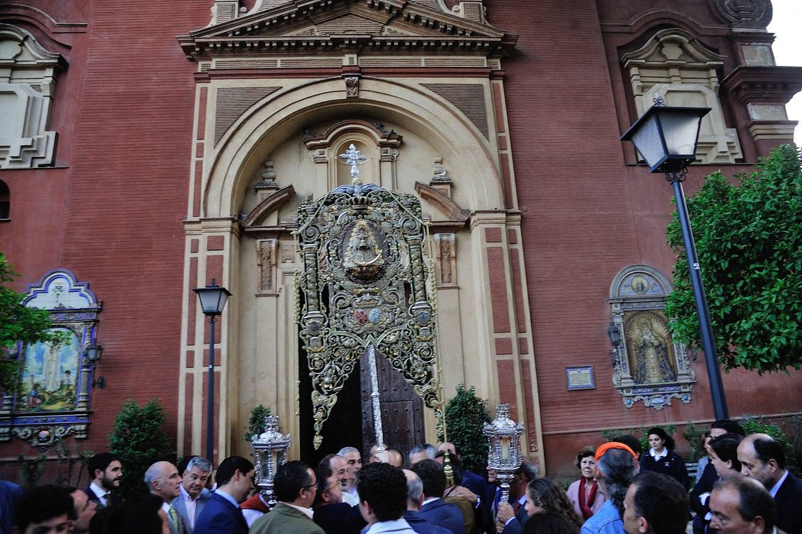 Galería del traslado del Simpecado del Rocío de Triana