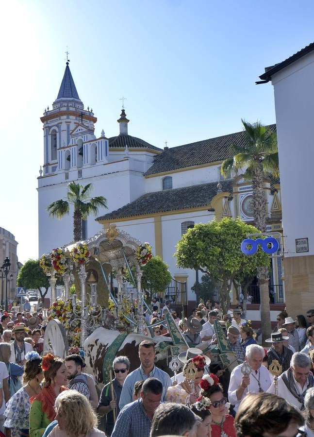 El Rocío 2018 en imágenes: salida de la Hermandad de Pilas