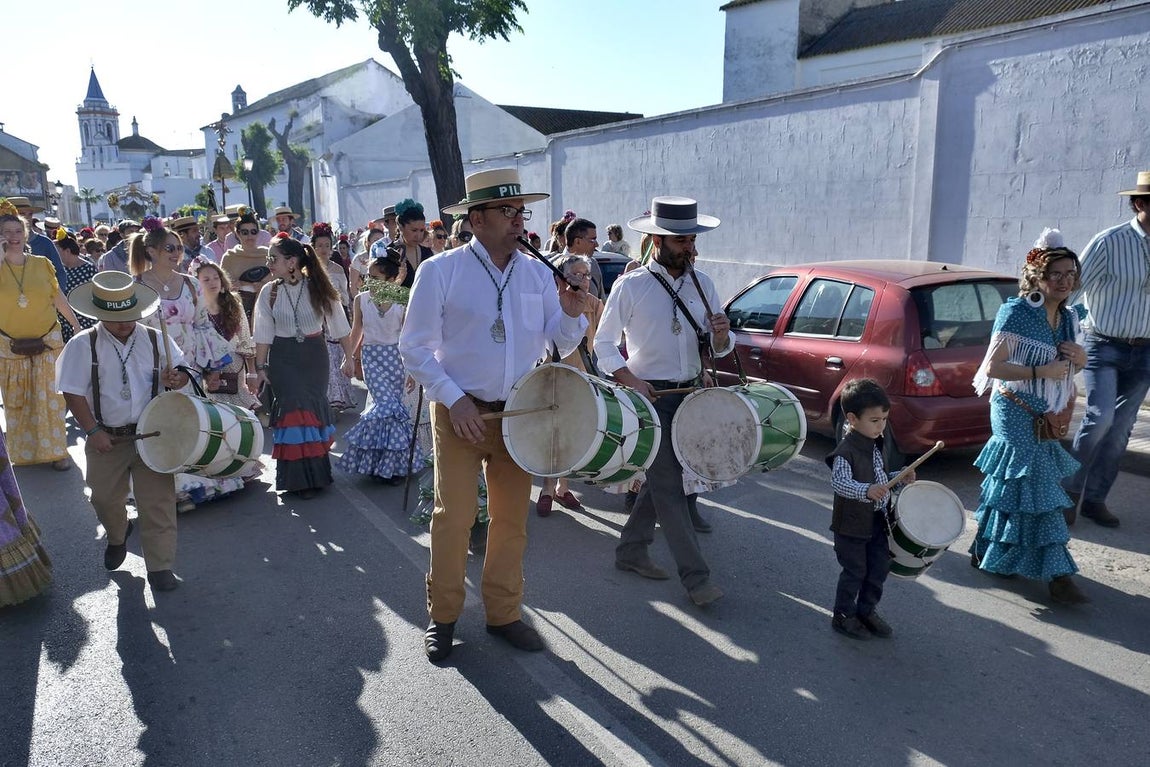 El Rocío 2018 en imágenes: salida de la Hermandad de Pilas
