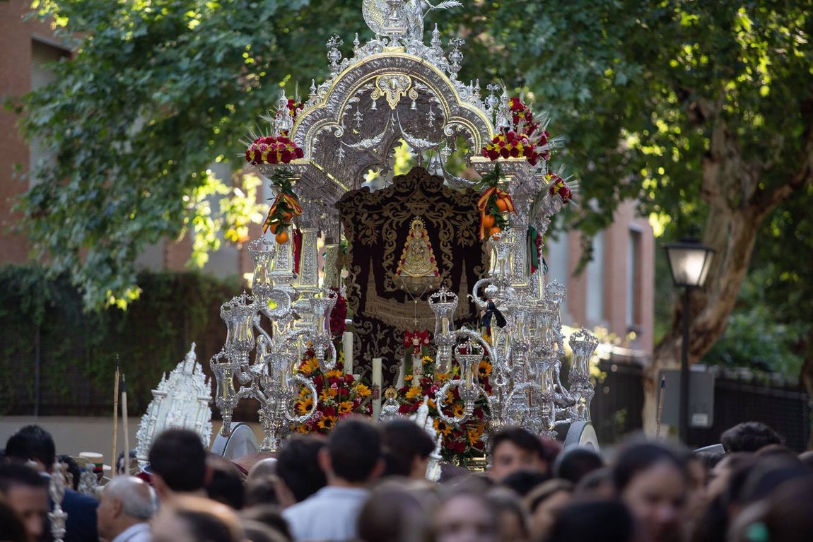 El Rocío 2018: las imágenes más emotivas de la salida hacia la aldea de la hermandad de Sevilla Sur