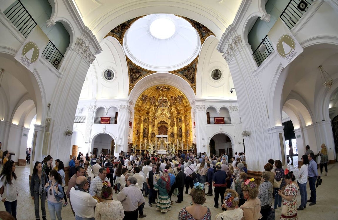 El Rocío 2018: Domingo de devoción y lluvia en la aldea