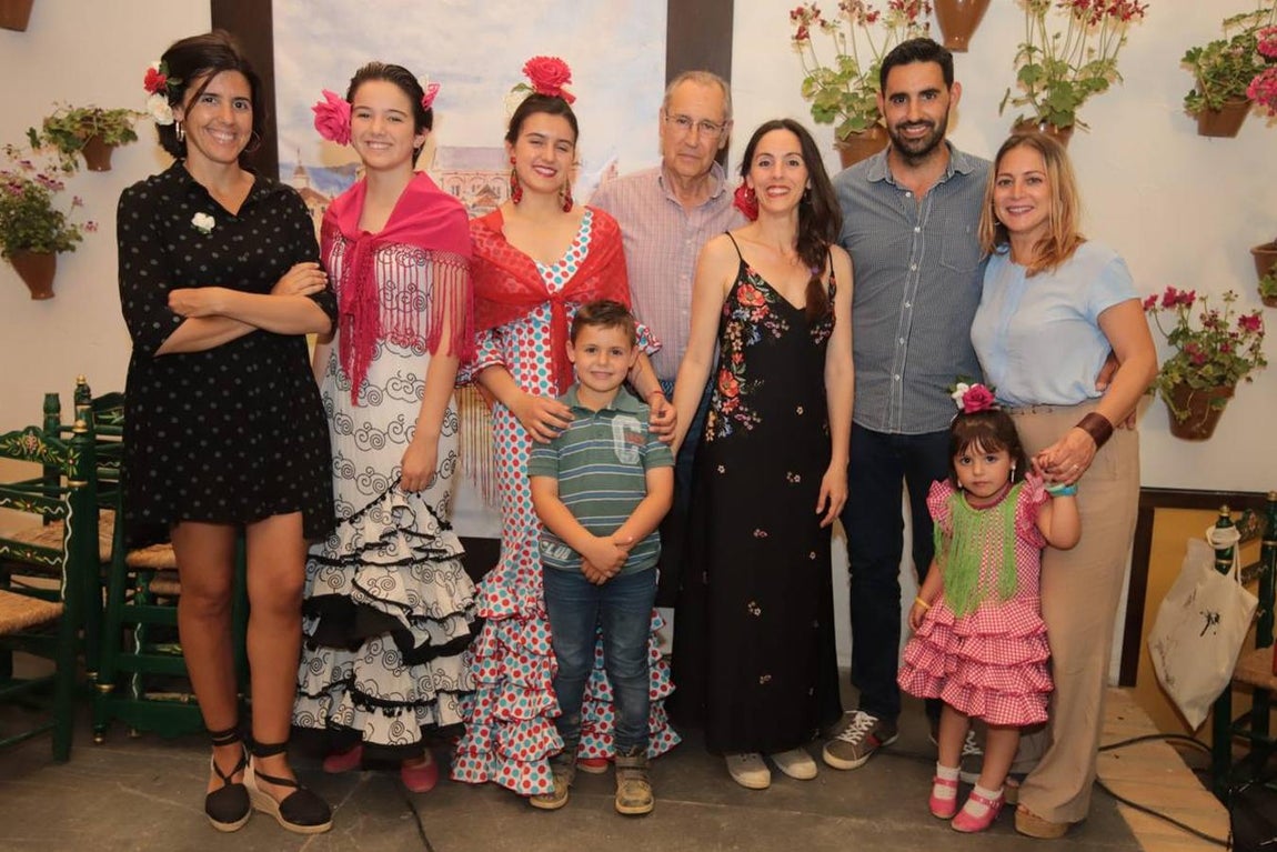 Ambiente de las casetas el sábado de Feria de Córdoba