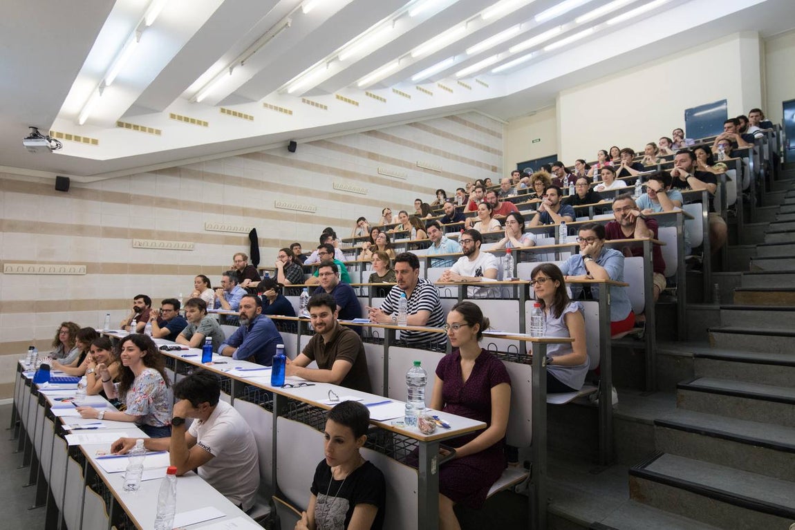 Las oposiciones a Secundaria en Córdoba, en imágenes