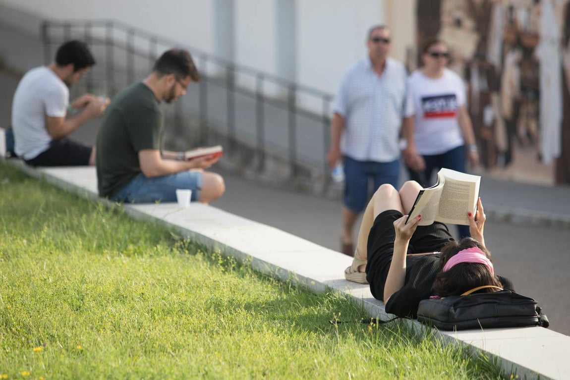 Las oposiciones a Secundaria en Córdoba, en imágenes
