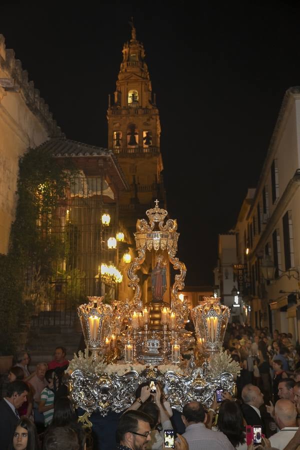 La procesión de la Virgen de la Fuensanta de Córdoba, en imágenes