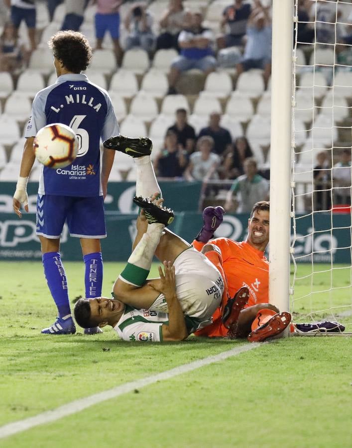 Las mejores jugadas del Córdoba-Tenerife, en imágenes
