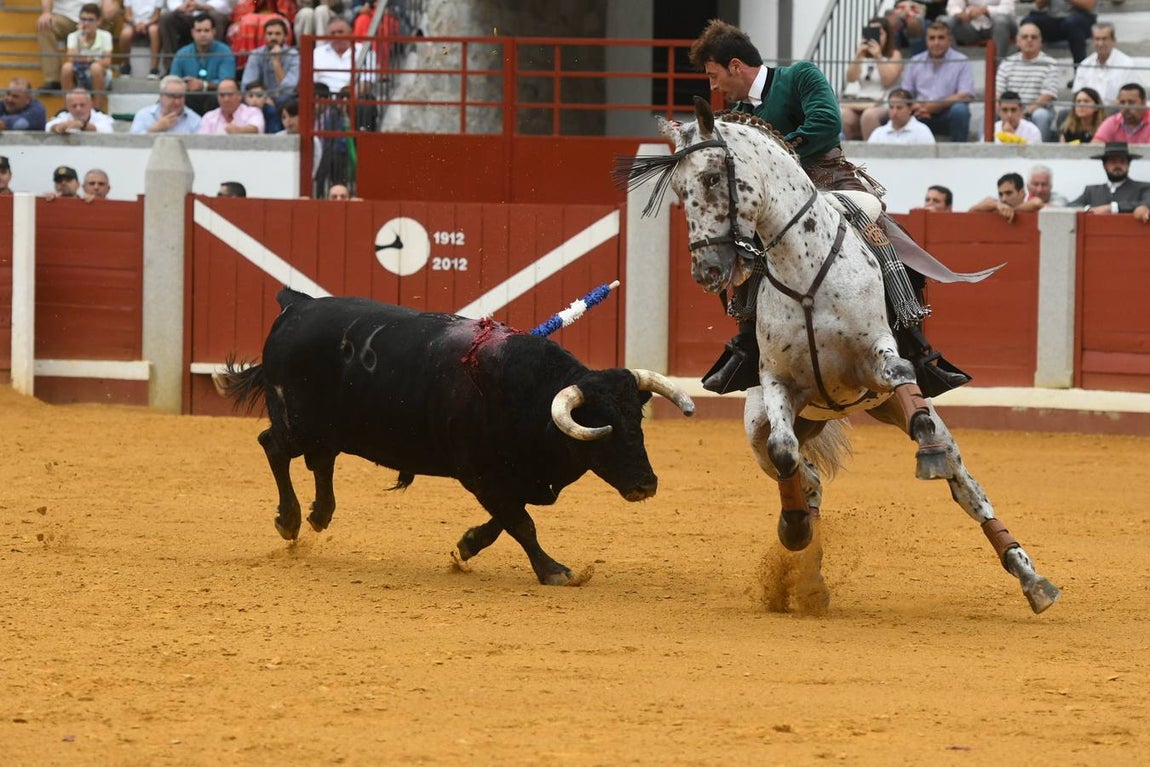 La corrida de rejones de Pozoblanco, en imágenes