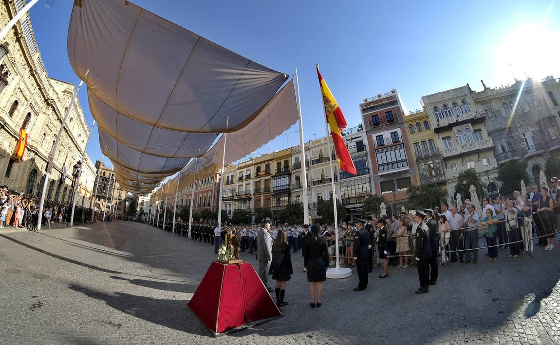 La Policía Nacional celebra su día en la Plaza de San Francisco